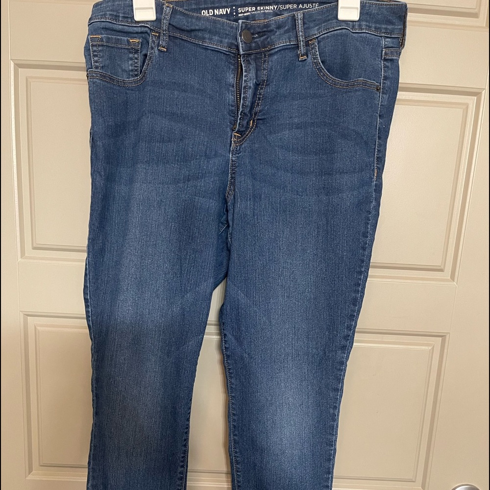 Old Navy Super Skinny Mid Rise Jeans